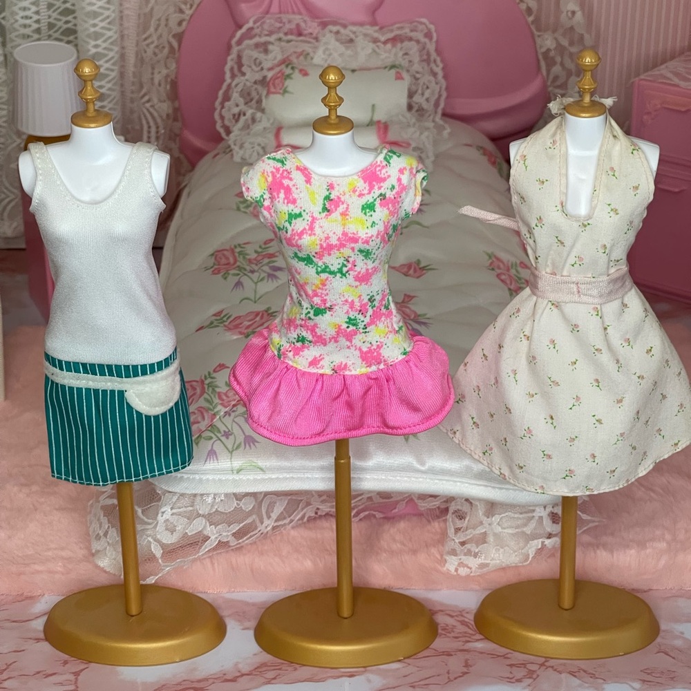 Barbie Fashion finds 1988 & 90’s (willing to separate)